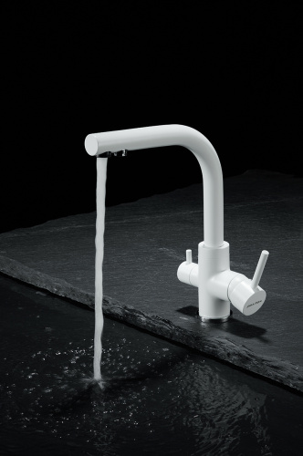 Смеситель для кухни Paulmark ESSEN Es213011-WH на мойку белый - фото 3